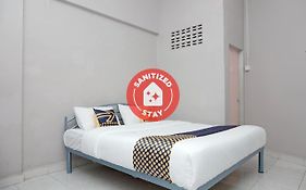 Oyo 2200 Hotel Gunung Sari